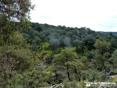 Molinos Río Perales; singles madrid senderismo; rutas cerca de madrid;mochilas trekking mujer